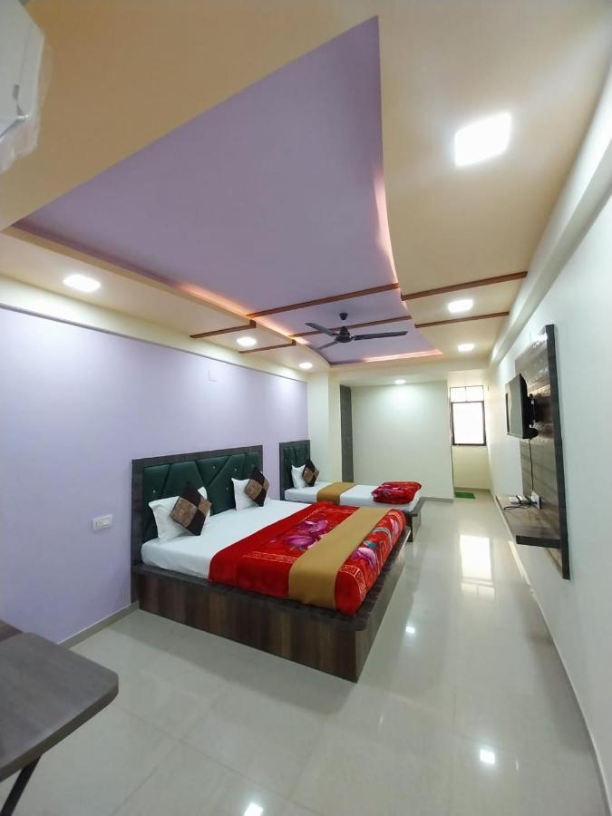 Hotel Ggc Inn Ahmedabad Buitenkant foto